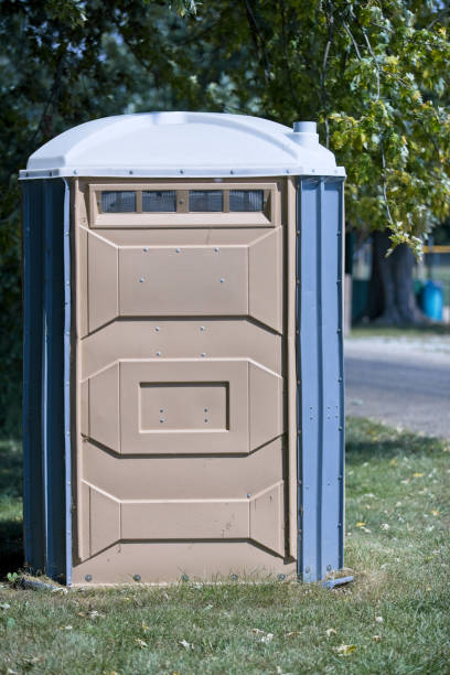 Best Construction site porta potty rental  in Louisburg, KS
